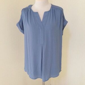 NWT! Charter Club small blue fog S/S blouse